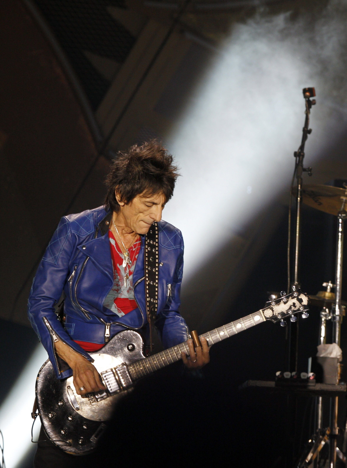 Ron Wood i The Rolling Stones podczas koncertu w Madrycie