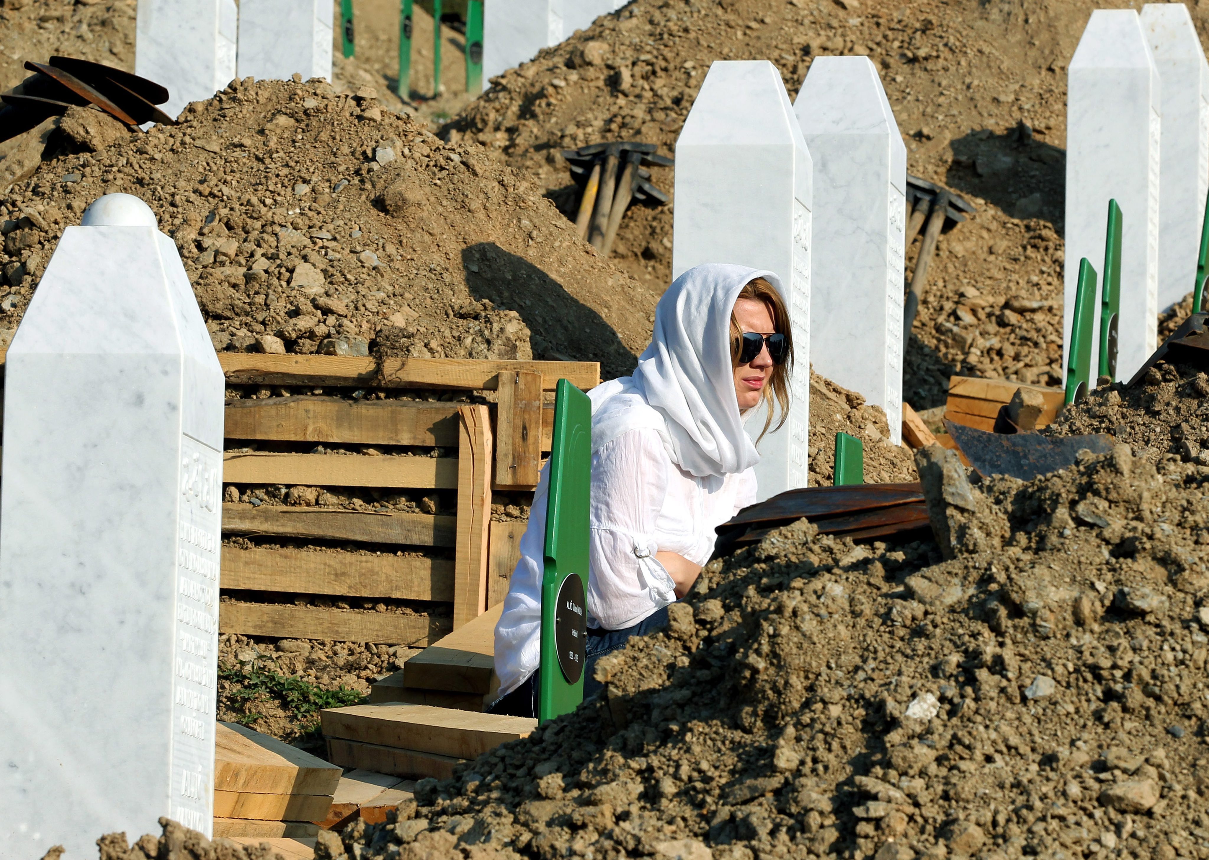 Pogrzeb ofiar masakry w Srebrenicy