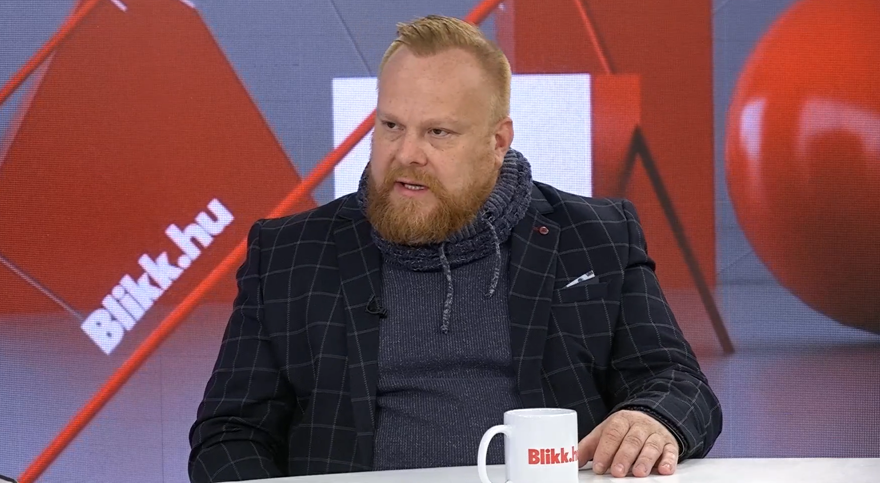 Sztárigazolást jelentett be Momentum: a pártban folytatja politikai pályáját Rokker Zsoltti