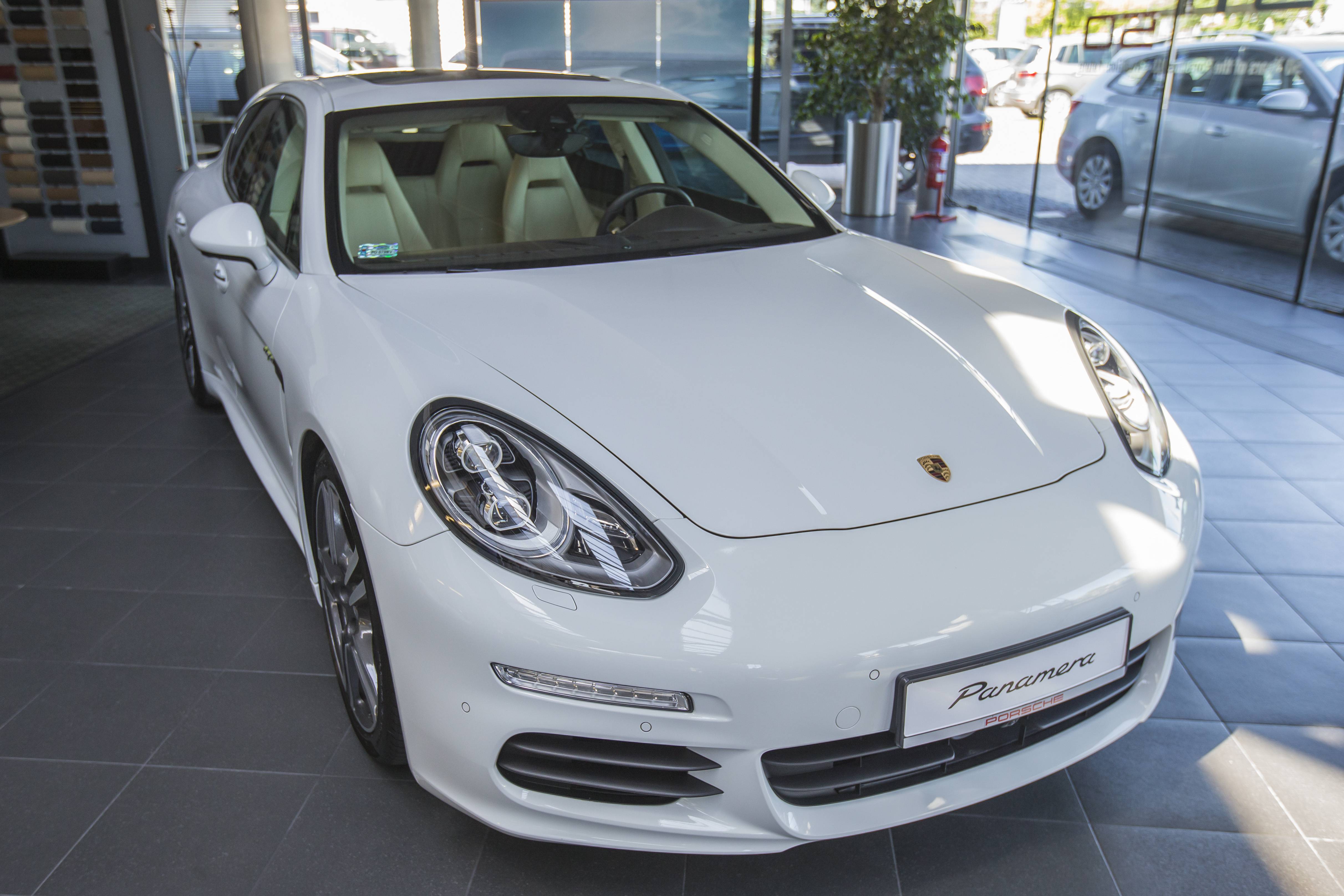Porsche Panamera S E-Hybrid