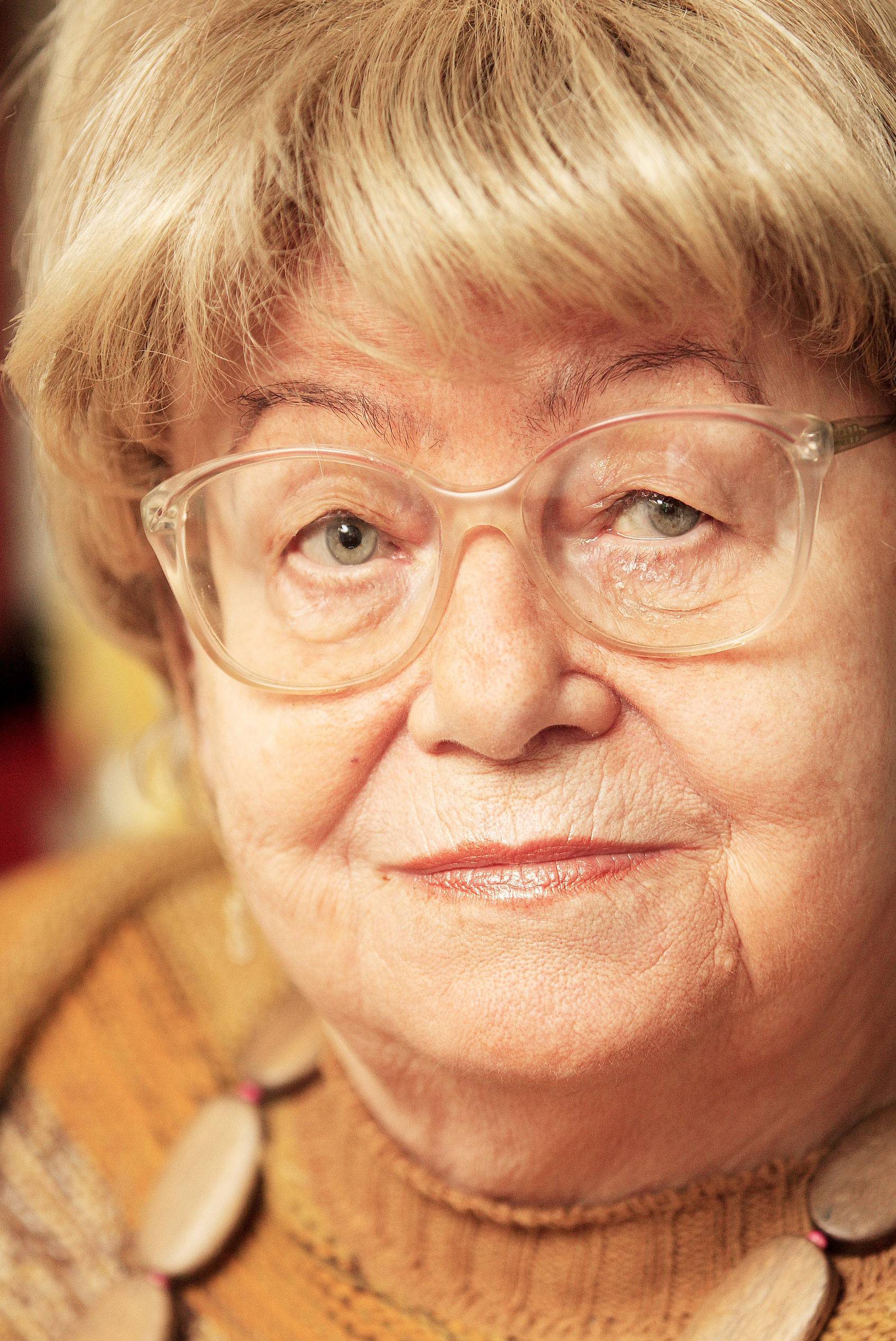 Znak do rozpoczęcia akcji sygnalizujący wyjście Franza Kutschery z domu w Alei Róż dała Maria Stypułkowska-Chojecka
