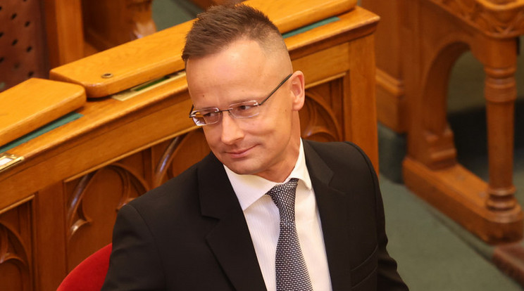 Szijjártó Péter elárulta: így zajlanak most a paksi bővítési munkálatok