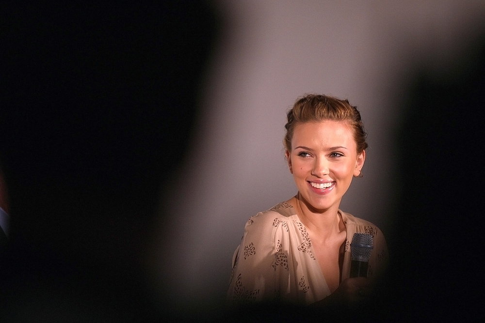Śpiewać aktorka też może... Scarlett Johansson