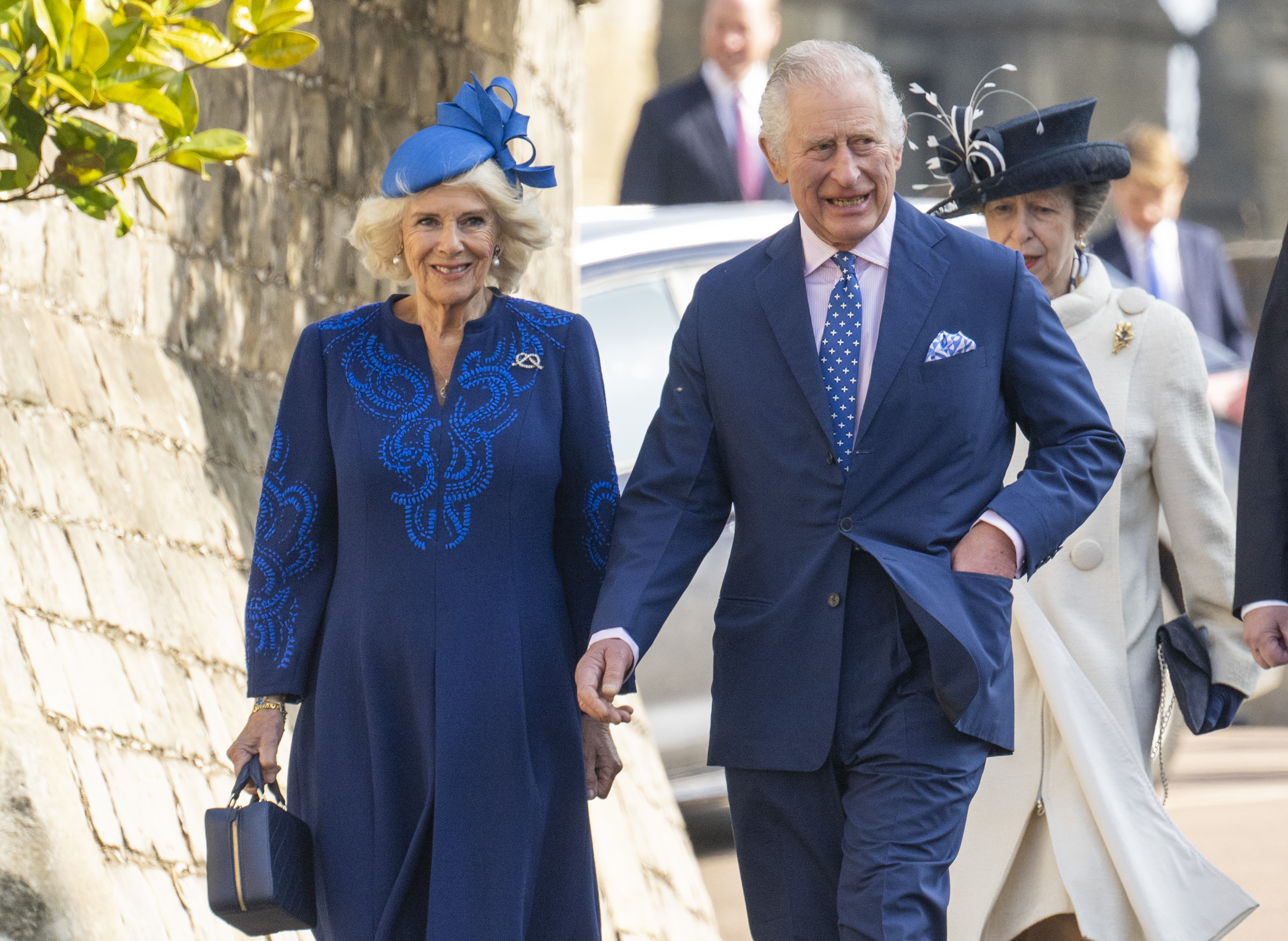 Ez kínos lehet: Kamilla királyné a volt férjét is meghívta a koronázásra