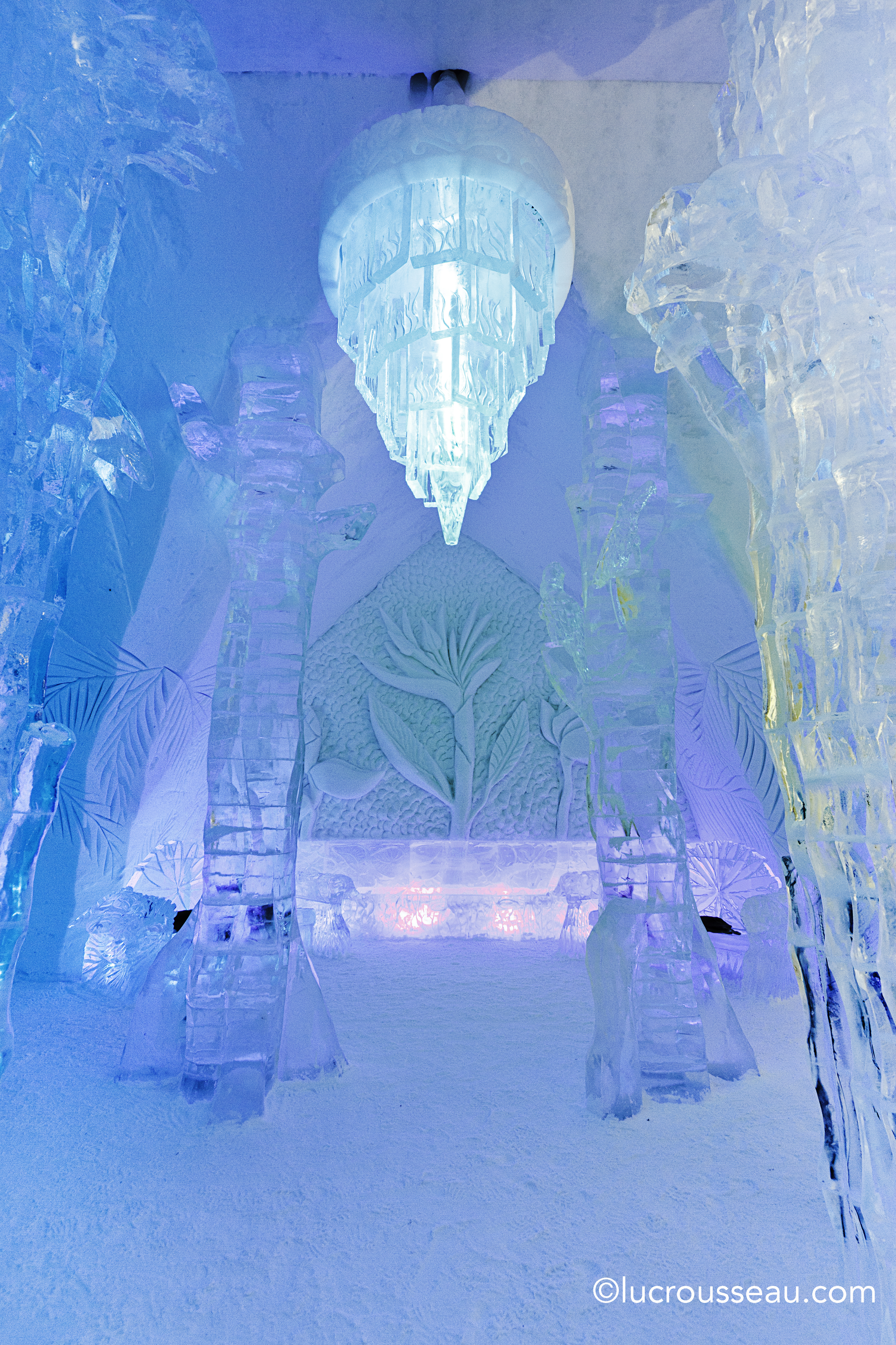Hotel de Glace - niezwykły hotel z lodu