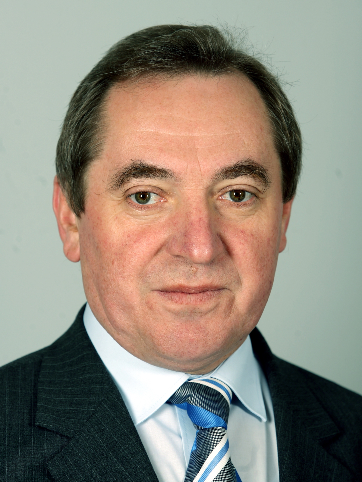Henryk Kowalczyk ma zostać ministrem w KPRM, szefem Komitetu Stałego Rady Ministrów