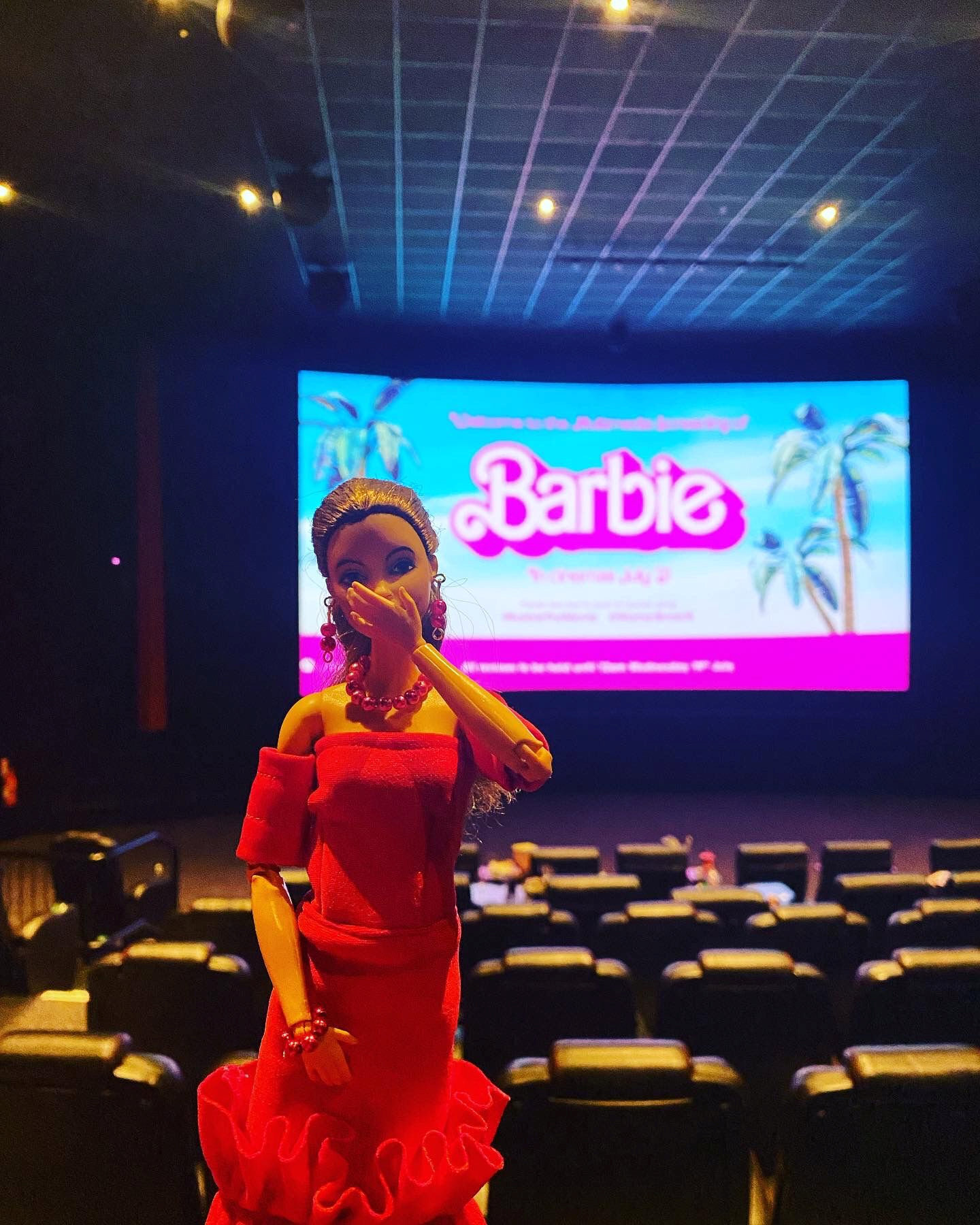 Ezer Barbie babája van a fanatikus gyűjtőnek – fotó