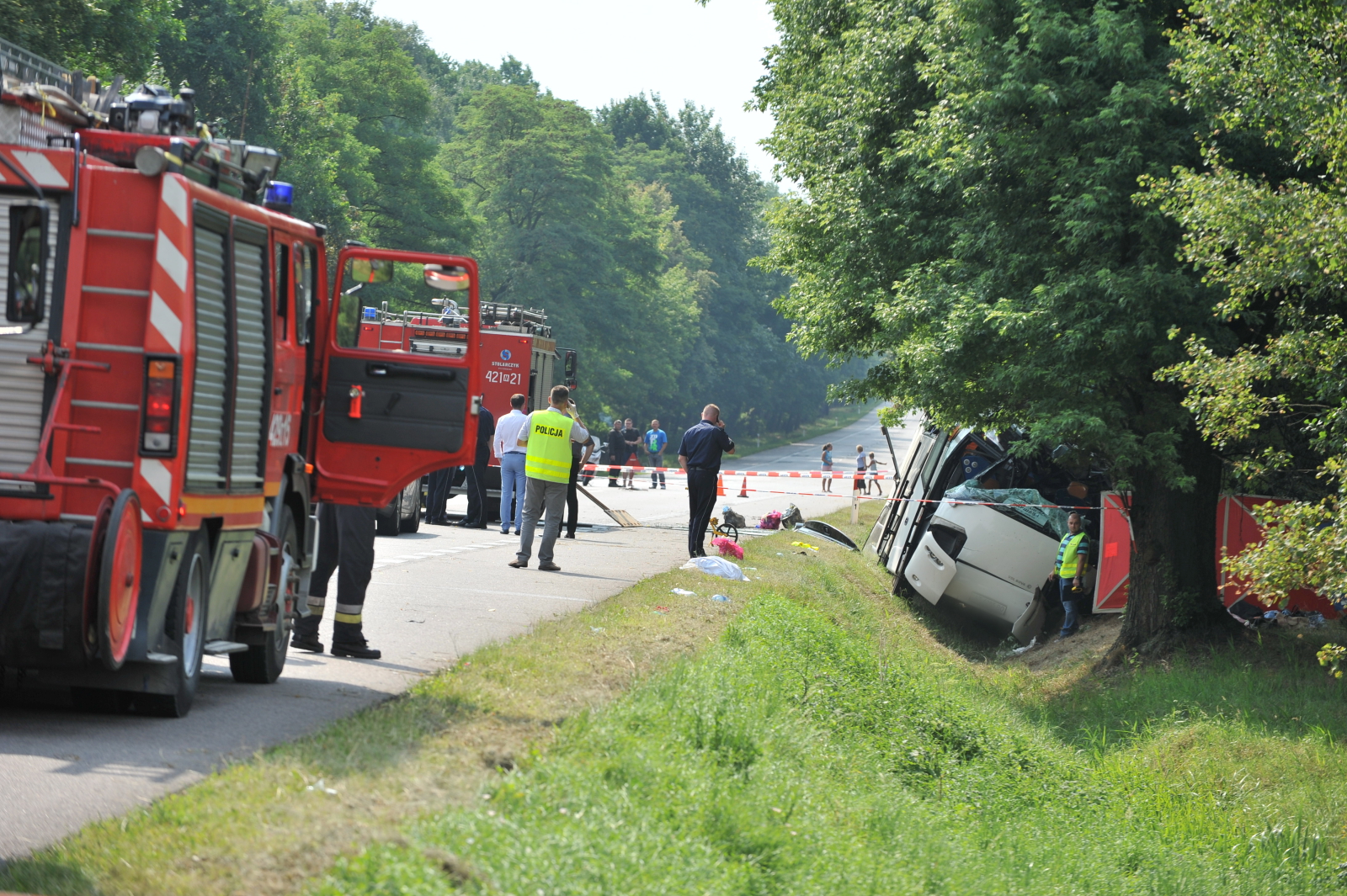 Do tej pory wszystko wskazuje na to, że przyczyną wypadku było zmęczenie i zaśnięcie kierowcy.