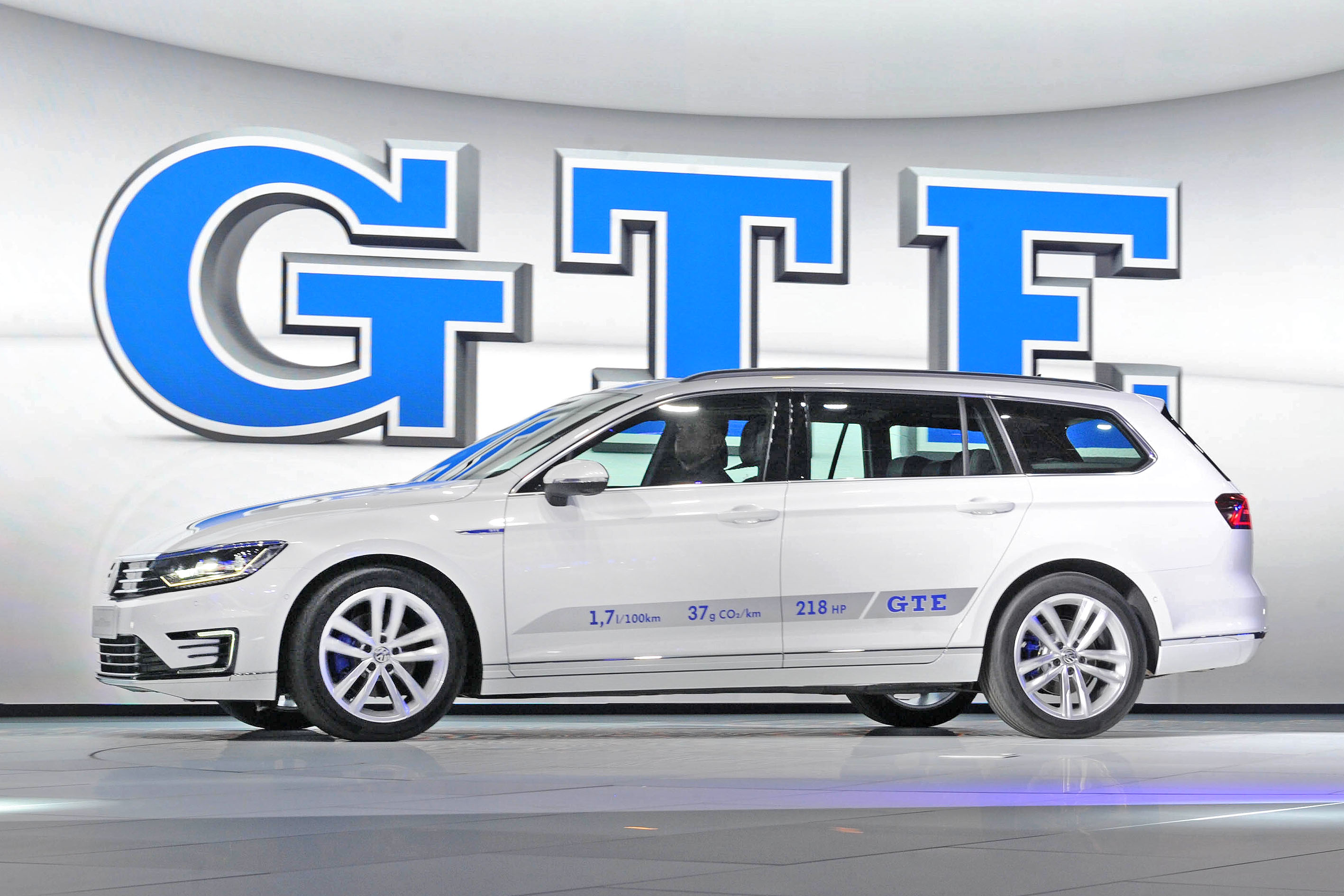 Volkswagen passat GTE