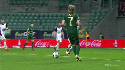 Śląsk - Pogoń (2:0): Kosecki do ostatnich minut dręczył obronę Pogoni. Dobry strzał pomocnika i równie dobra obrona Bursztyna