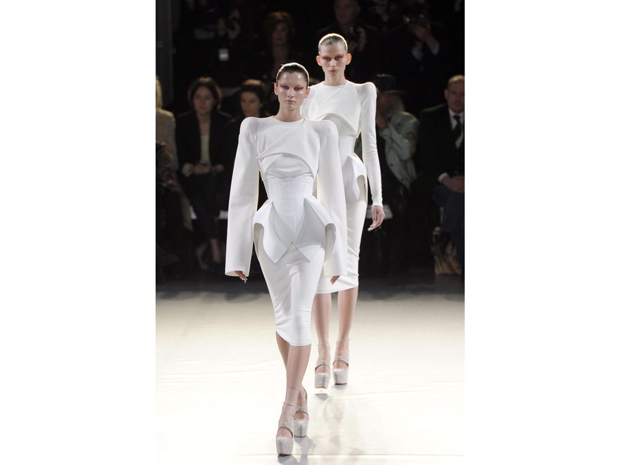 Kolekcja ready-to-wear domu mody Thierry Mugler na jesień i zimę 2012/2013