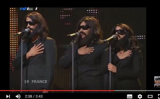 Conchita Wurst nie była pierwszą kobietą z brodą na Eurowizji. Przedtem było ich… pięć. Na serio - zobaczcie klip awangardowego francuskiego piosenkarza - Sebastiana Tellier. Swoją drogą - że taki hit w 2008 roku nie wygrał….