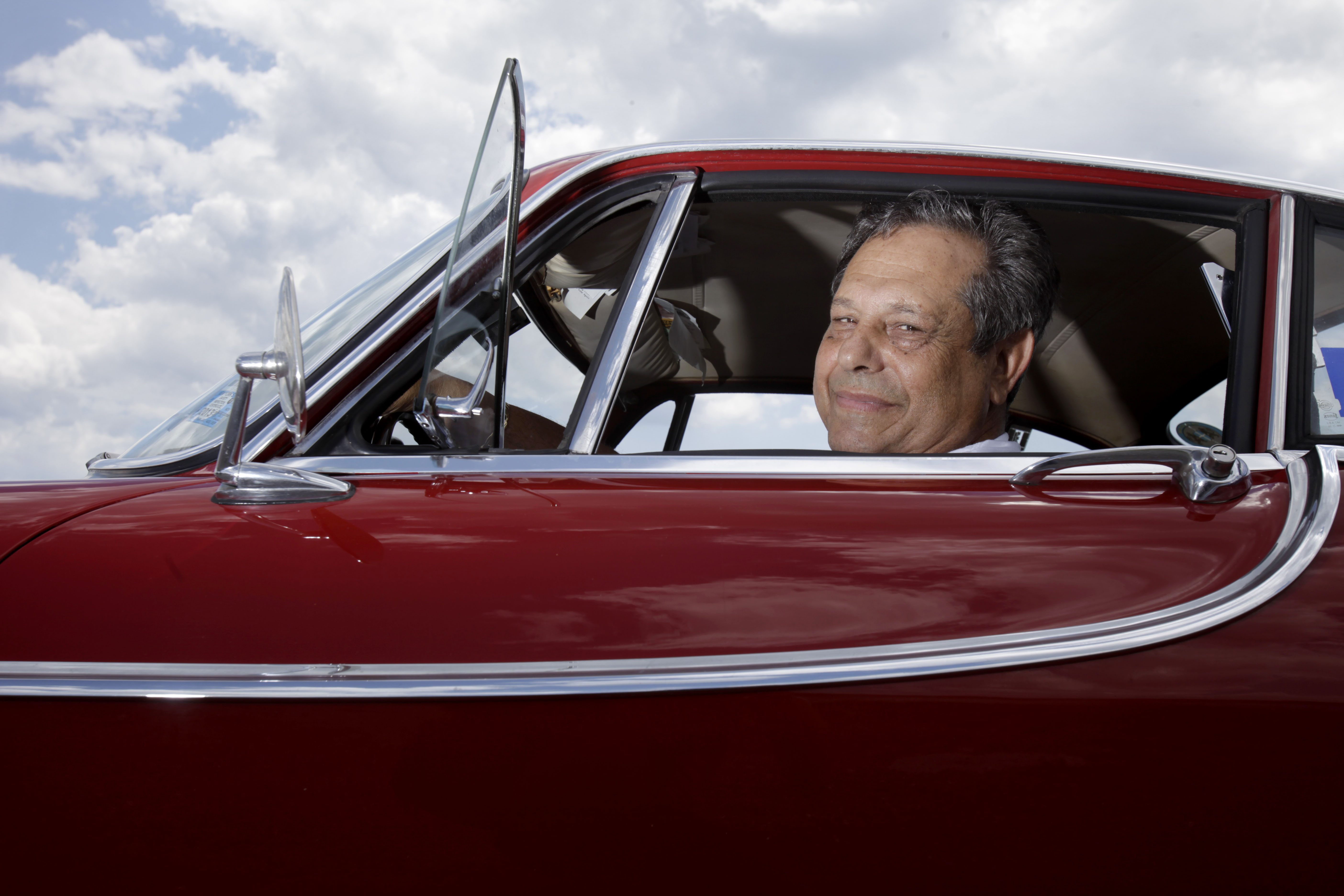 Irv Gordon i jego Volvo P1800