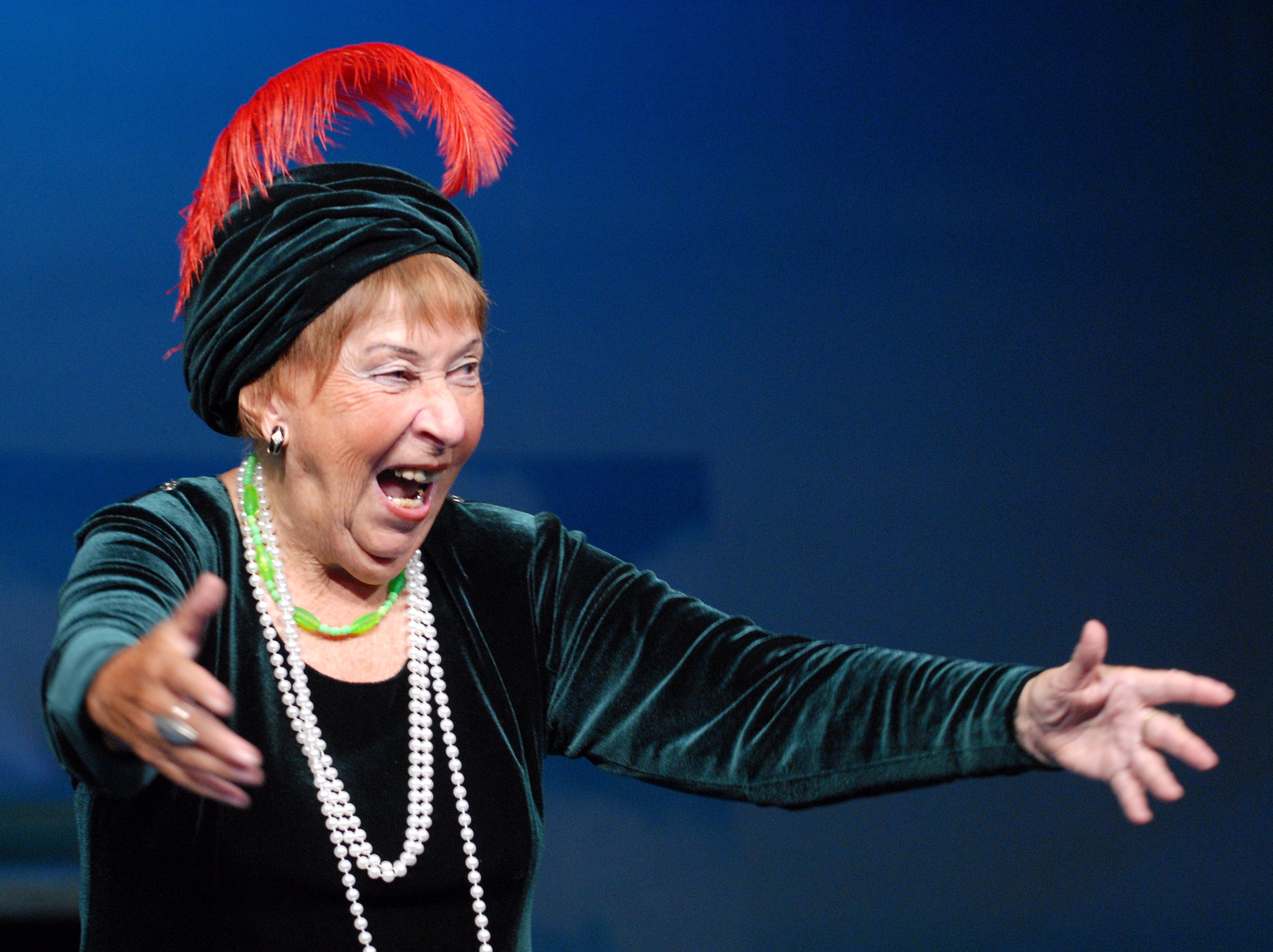 Irena Kwiatkowska (1912 - 2011)