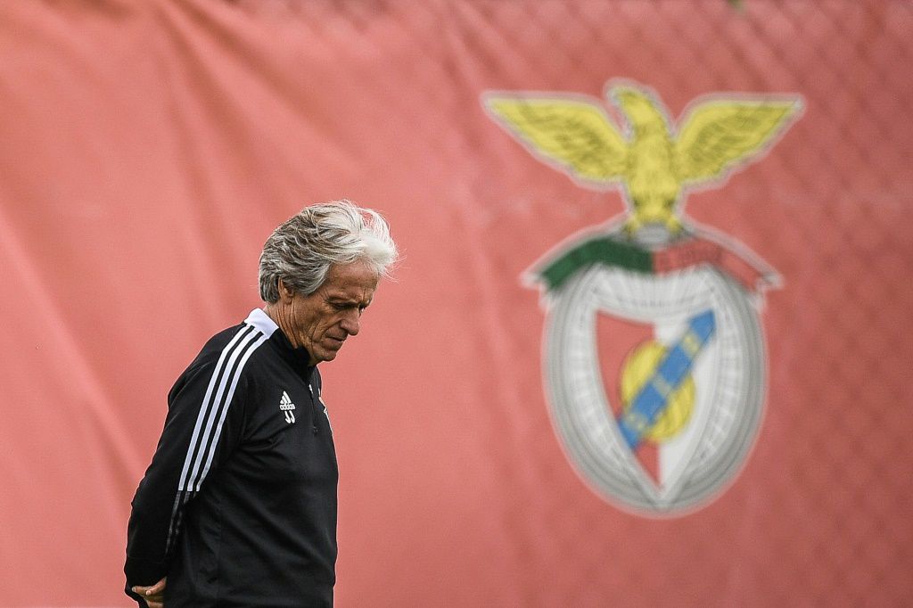 Benfica part company with coach Jorge Jesus
