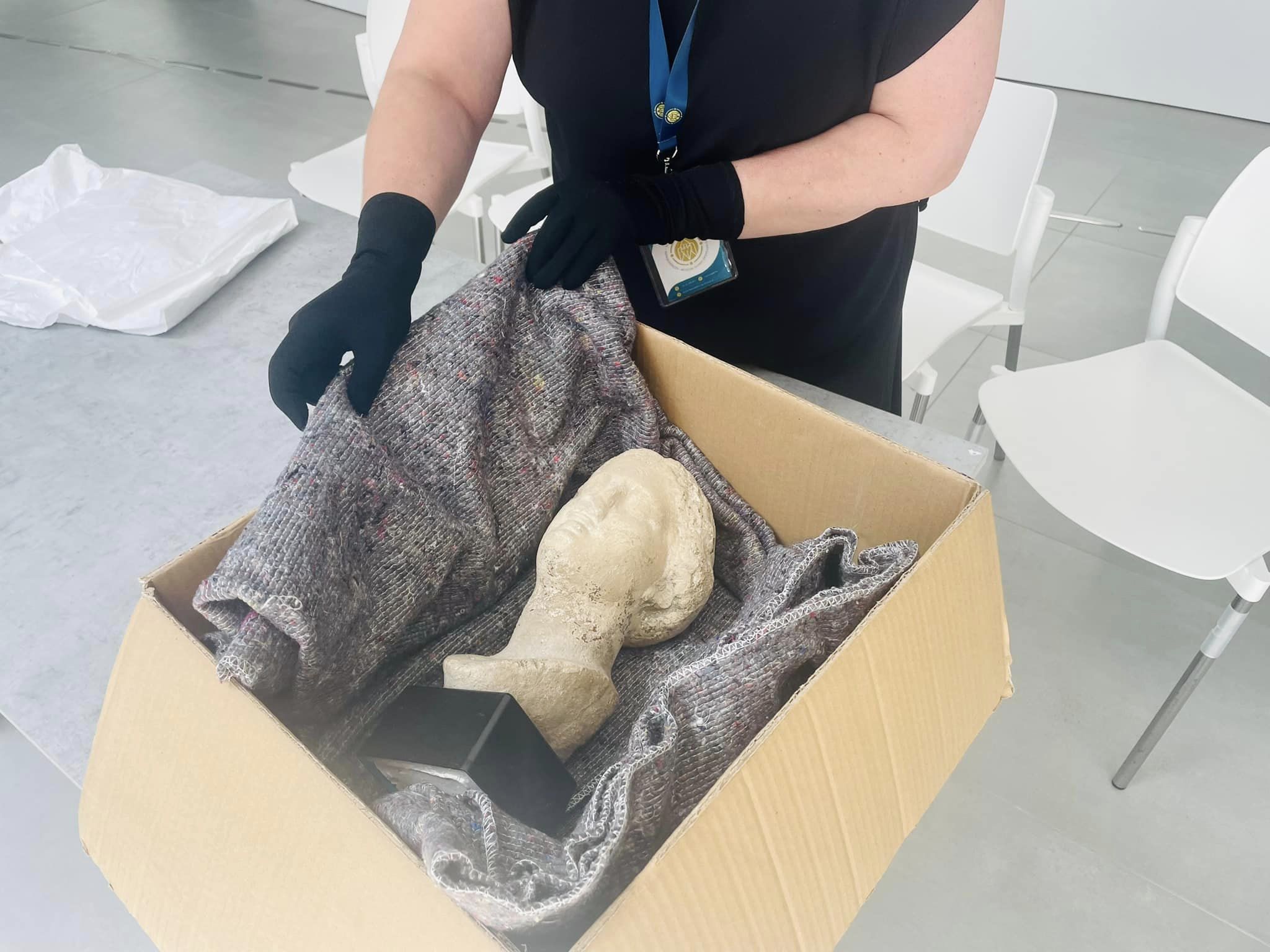 Hihetetlen! Belgiumból egy árverésen került elő a több száz éves székesfehérvári Vénusz