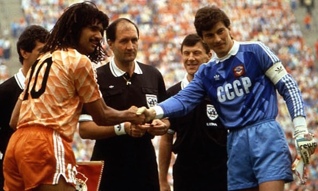 EURO 1988: V Nemecku sa hral futbal roku 2000