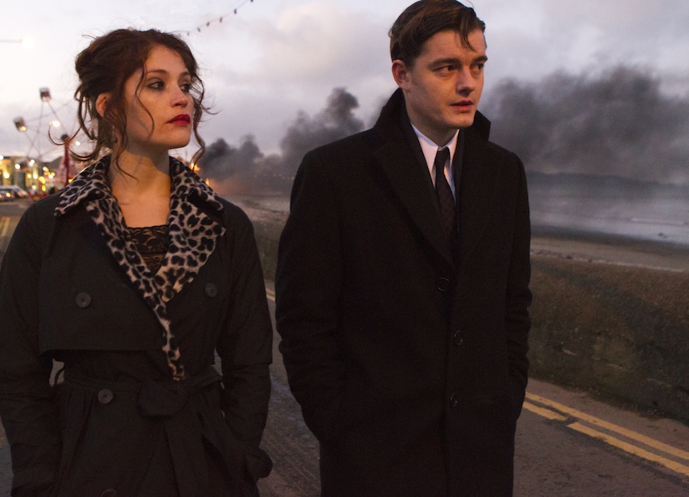 Sam Riley i Gemma Arterton w