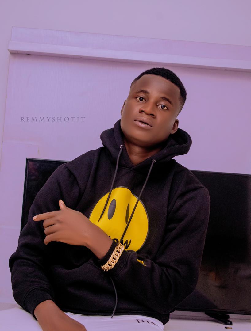 Fast rising multi-talented Nigerian-born singer/songwriter, LIL CASH PABLO is proving to be one of the most promising and talented artists around.