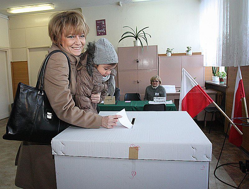 Zdanowska głosuje