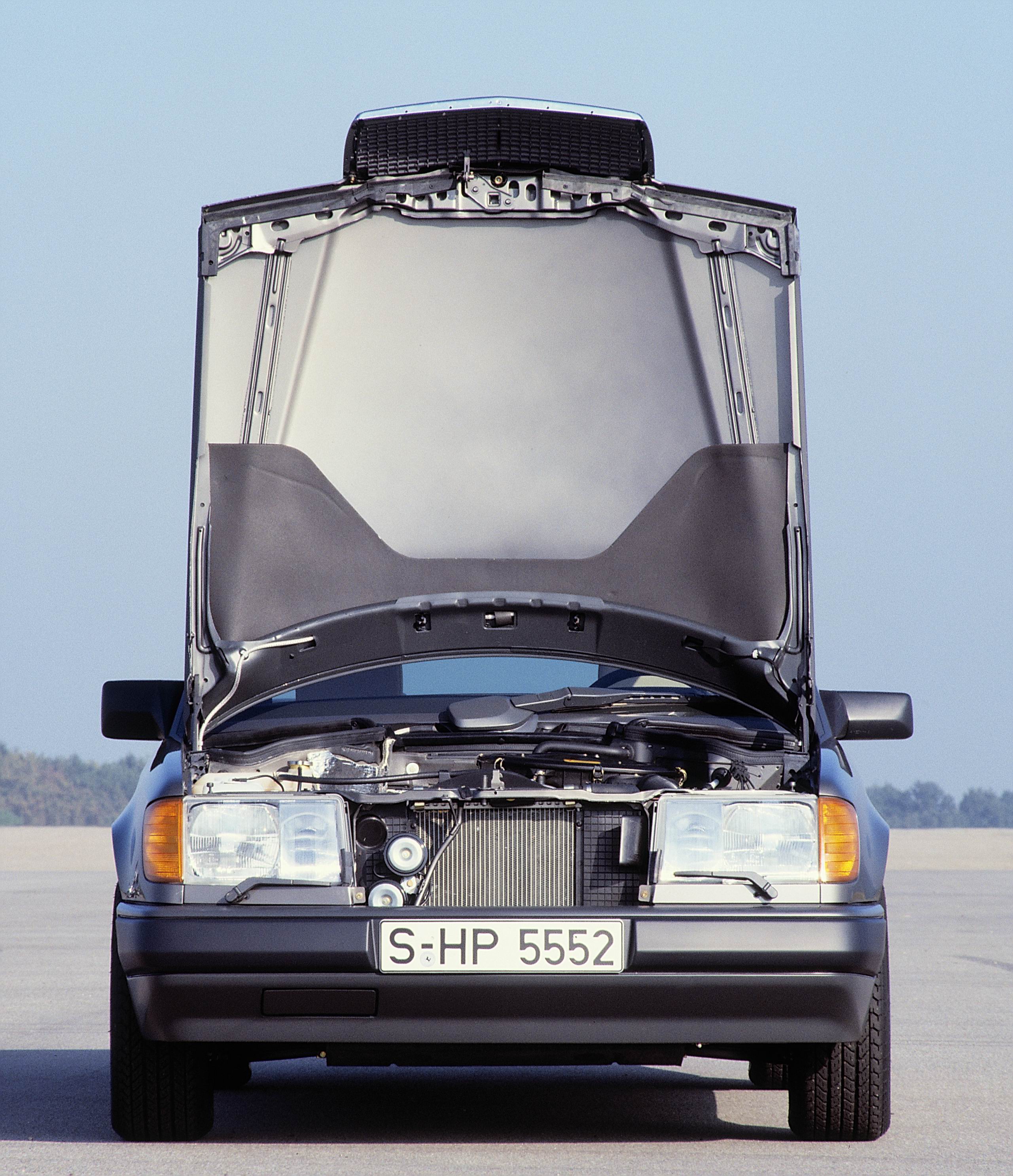Mercedes W124