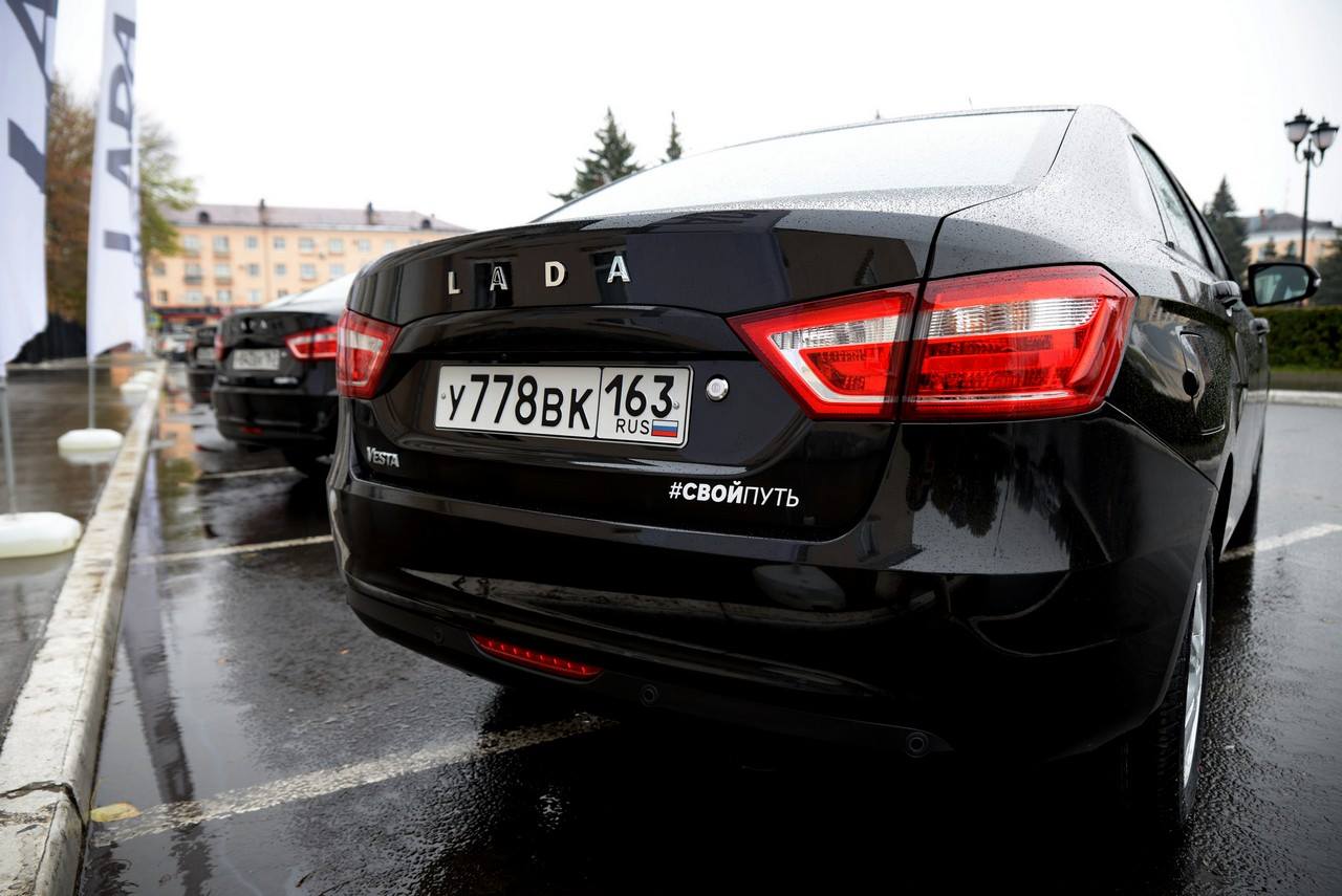 Łada vesta