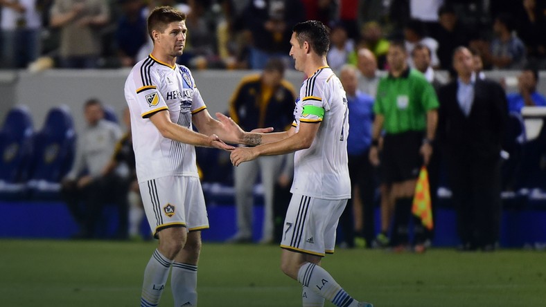 Steven Gerrard and Robbie Keane