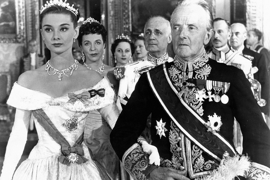 Do roli Anny zorganizowano casting, który wygrała mało wówczas znana Audrey Hepburn (pojawiła się tylko w kilku filmach w Europie i w broadwayowskim przedstawieniu