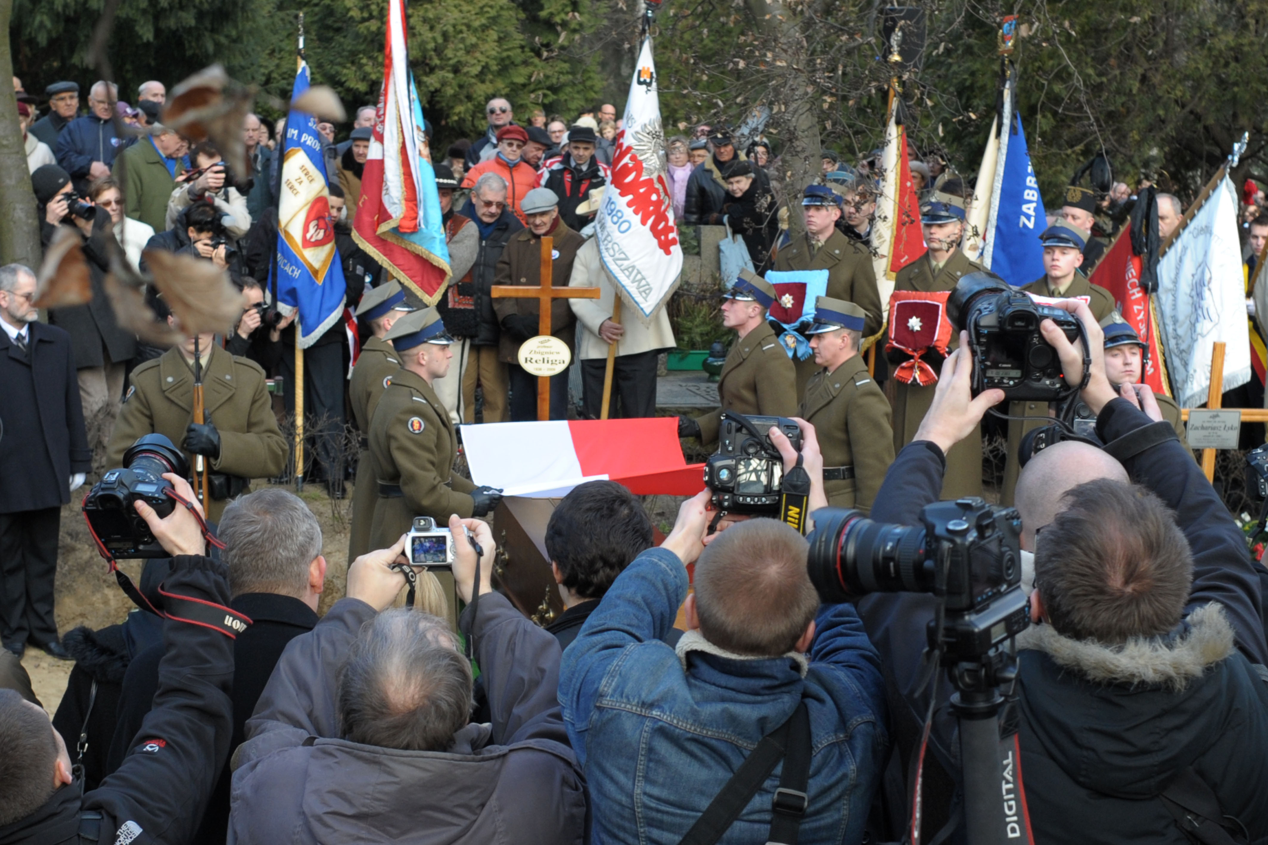 Pogrzeb Zbigniewa Religi odbył się na Powązkach Wojskowych w Warszawie