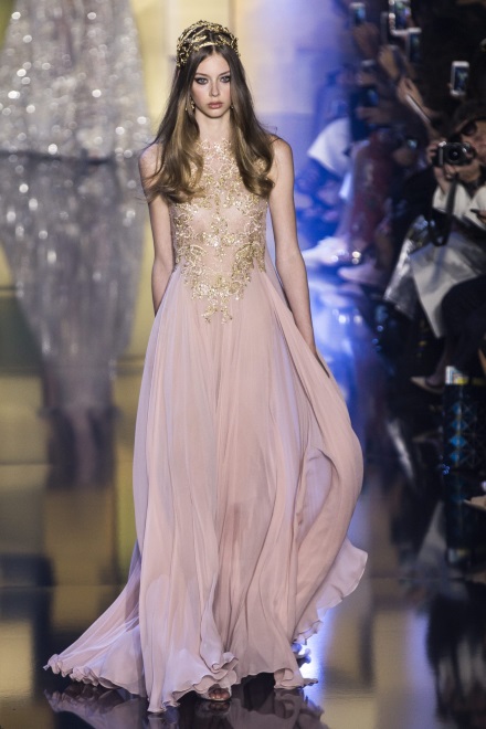 Pokaz kolekcji podczas Paris Fashion Week
