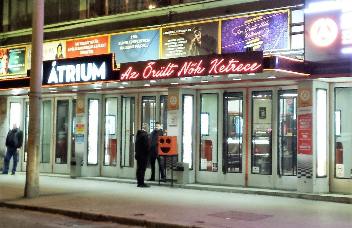 Hernádi Judit az Átrium megszűnéséről: "Fáj a szívem, mert nagyon fontos és szabad színház zár be"