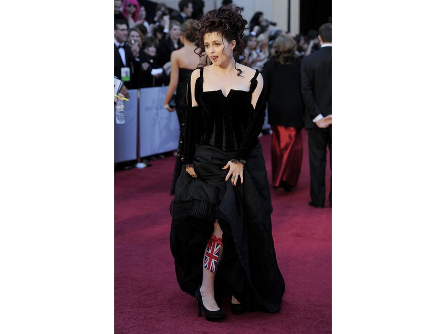 Wspaniała Helena Bonham Carter w swoim stylu, przez jednych znienawidzonym, przez innym kochanym. Niestety, na Oscary taka oryginalność to za mało.
