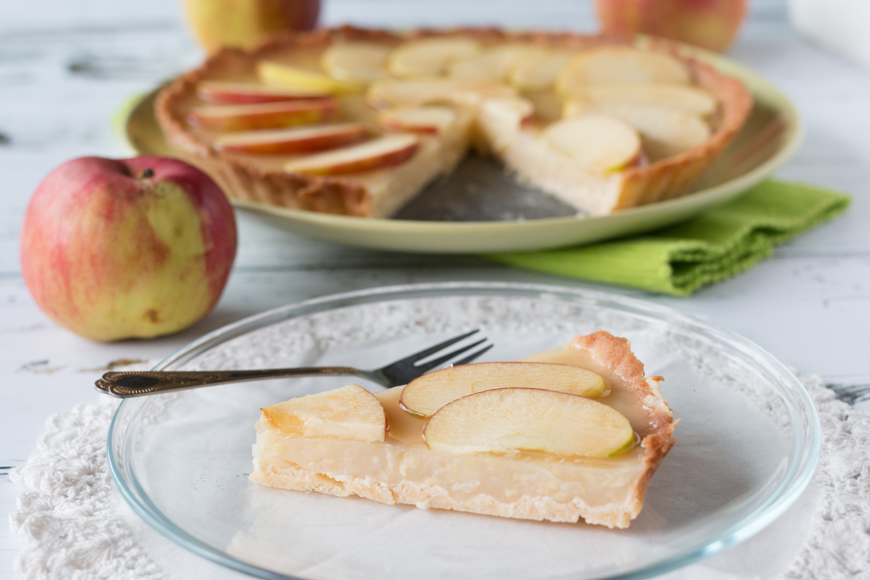 Dolce vita: az almás-fehérboros pite receptje, ami után a család nem akar majd más sütit