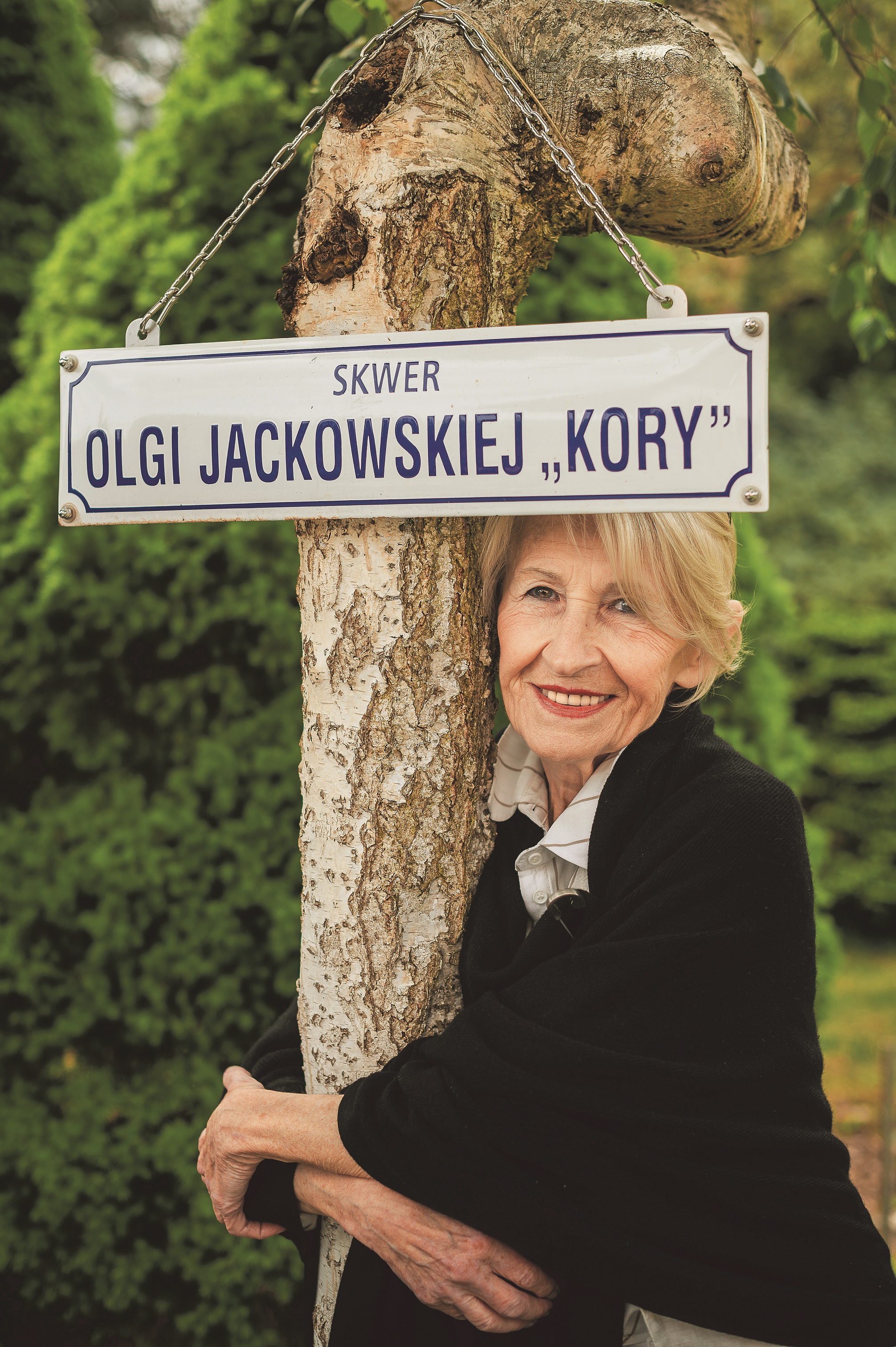 - Przez lata była Oleńką, Olusią. Korą stała się w późnych latach 80. - mówi Anna Kubczak.