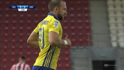 Cracovia - Arka (0:0): Bohdanow zdecydował się na bardzo trudny strzał z woleja. Kierunek idealny, zabrakło mocy