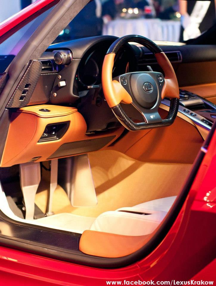 Lexus LFA