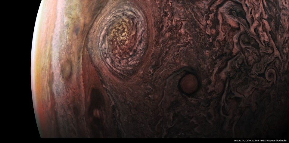 Jowisz z wysokości 11,5 tys. km / Fot. NASA / JPL-Caltech / SwRI / MSSS / Roman Tkachenko