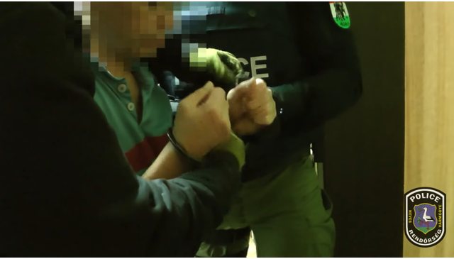 Magas beosztásban dolgozott az egyik gyermekprostitúcióval és szexuális visszaéléssel gyanúsított egri férfi