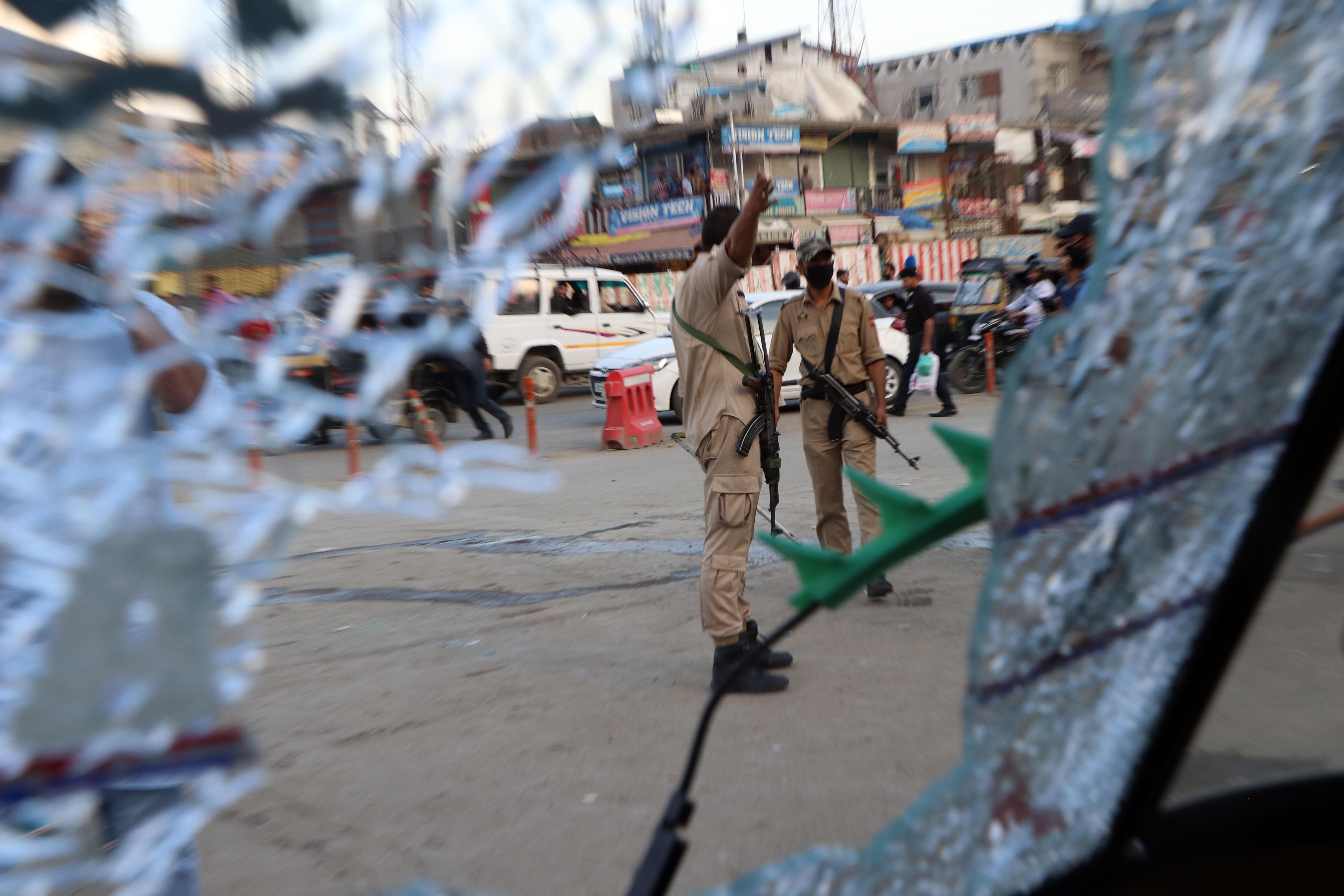 Grenade Attack On Paramilitary Vehicle In Srinagar