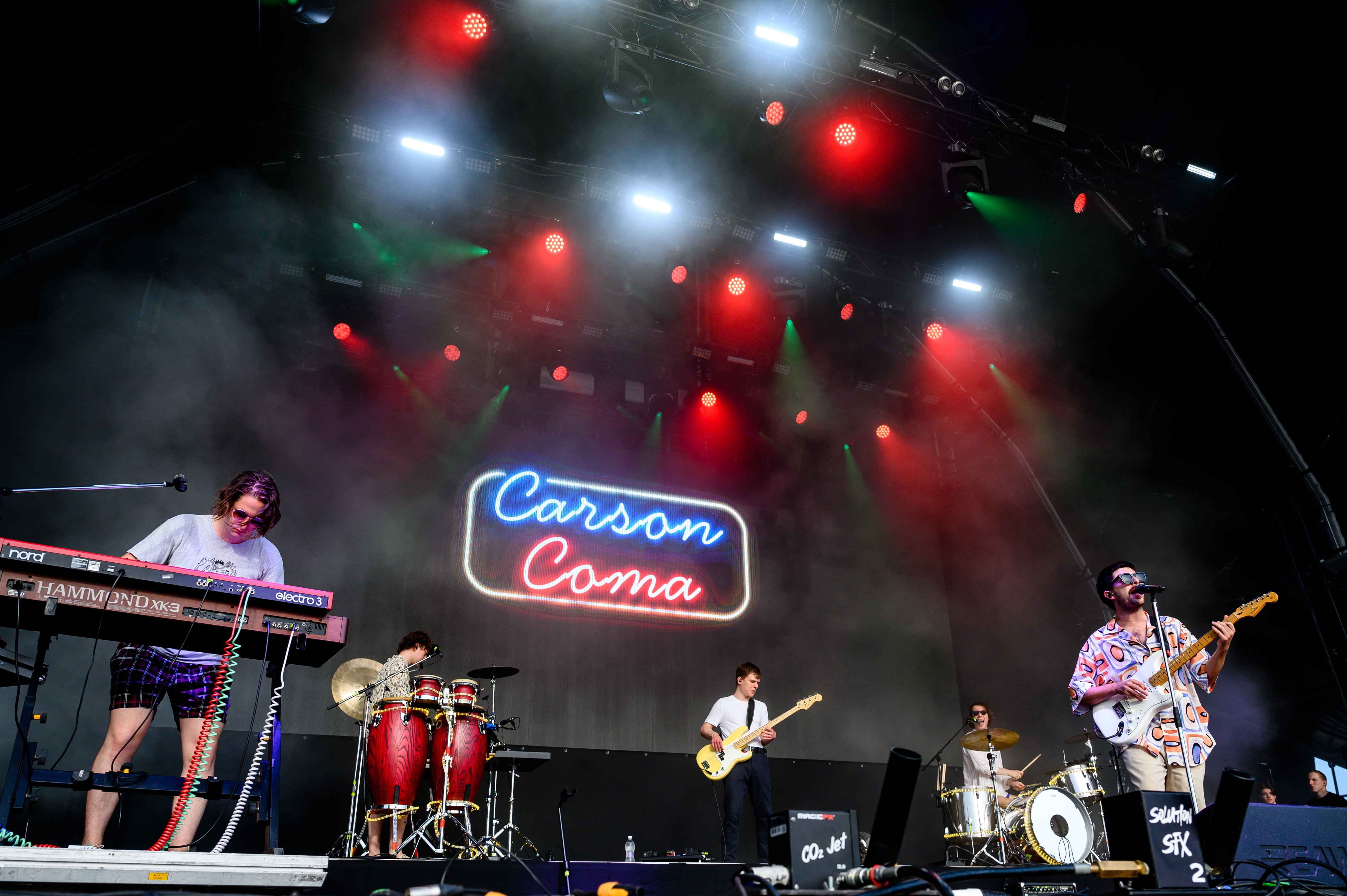 Felmérés: ezt hallgatják a magyar fiatalok – Meglepő előadók és zenekarok az élvonalban