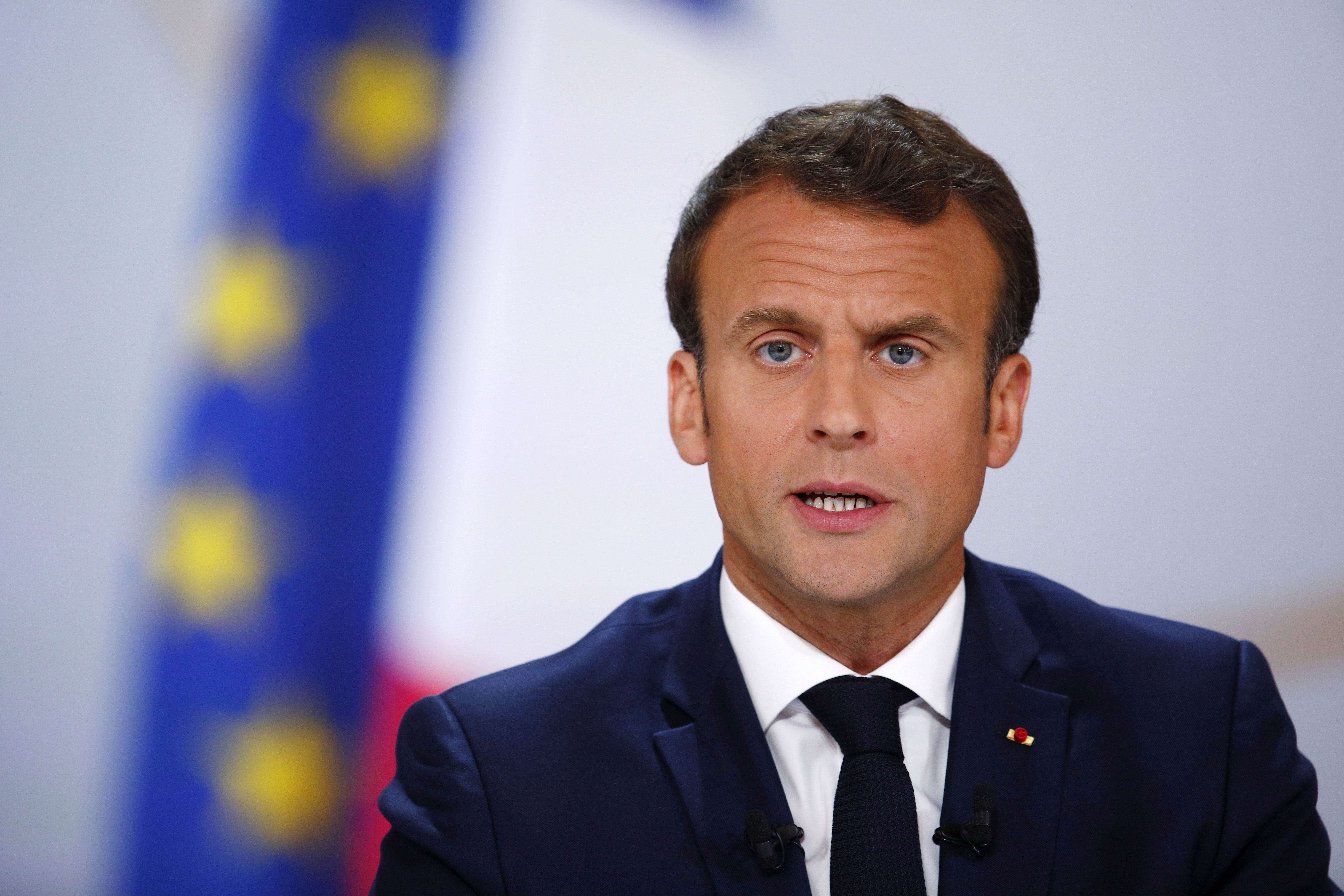 Macron nagy botrányt kavaró kijelentése után boldogan konstatálja, hogy  sikerült felébresztenie a NATO-t - Blikk