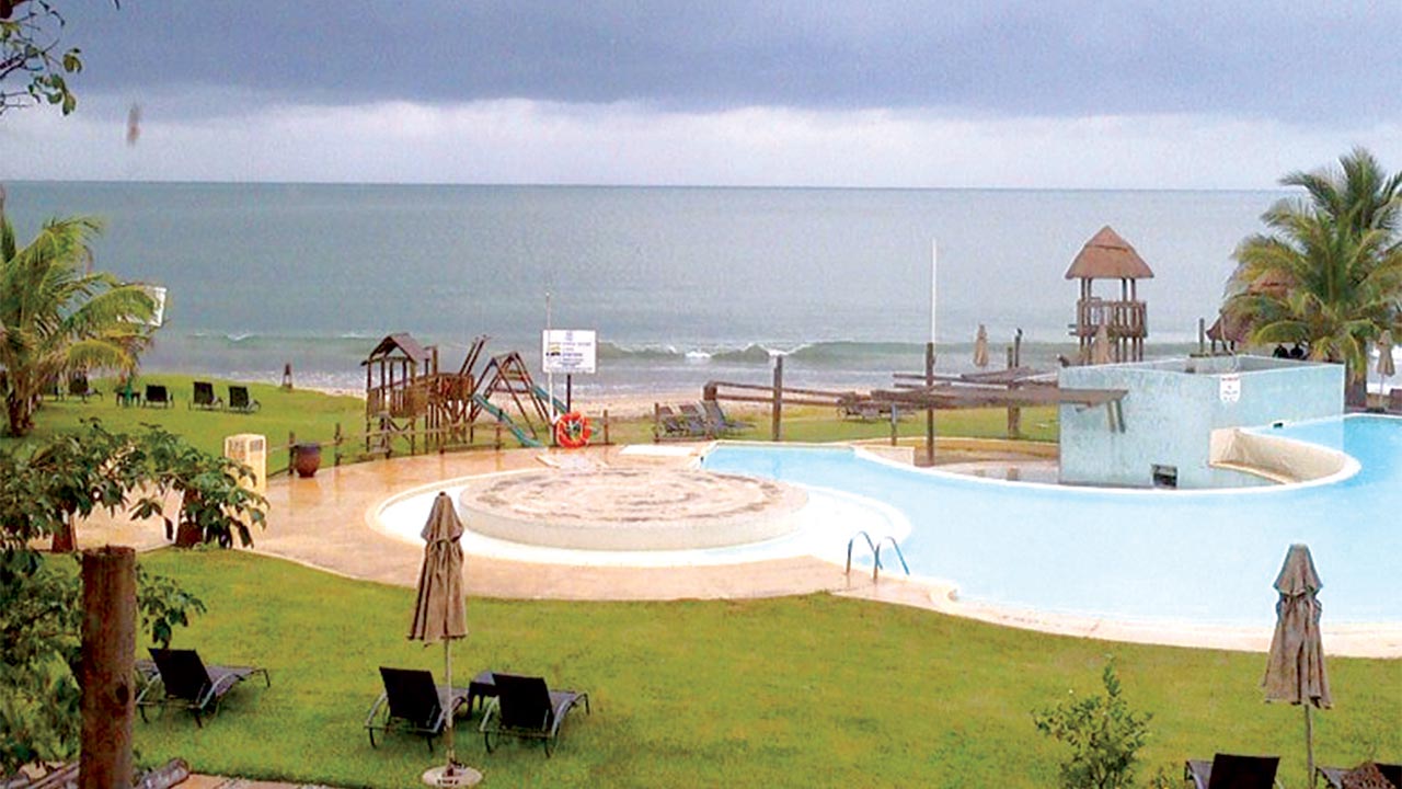 7 . Ibeno Beach - Kwa Ibo State