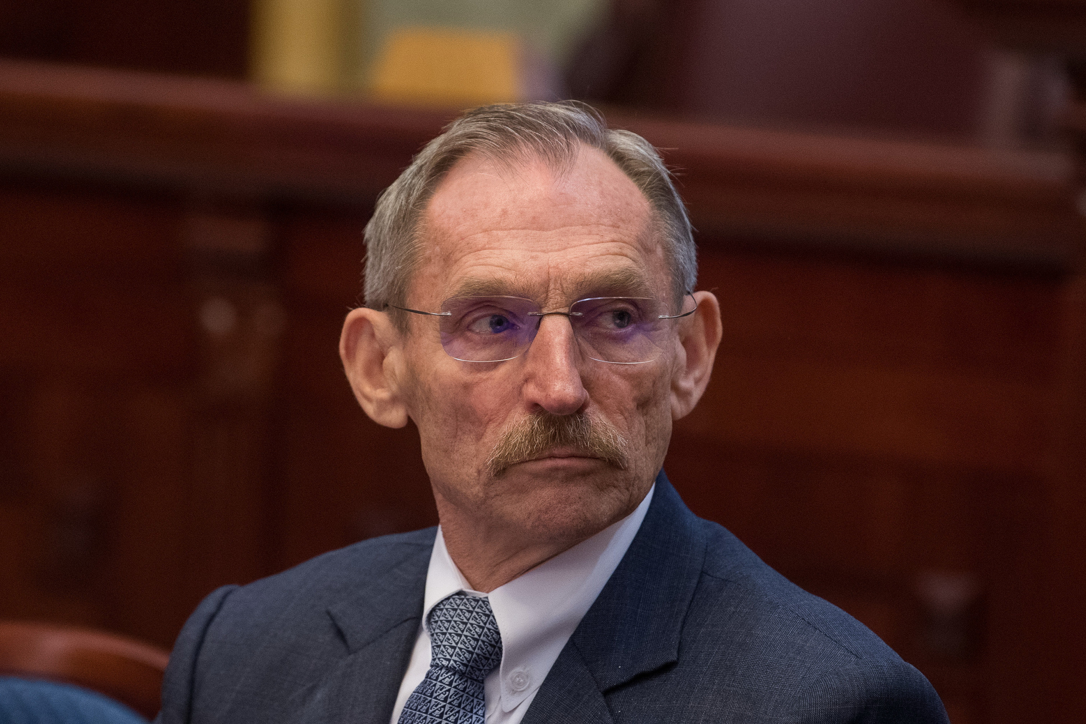 Hatott a Blikk figyelemfelkeltő cikke: Pintér Sándor visszavonta a gyereknek kiadott pisztolyengedélyt