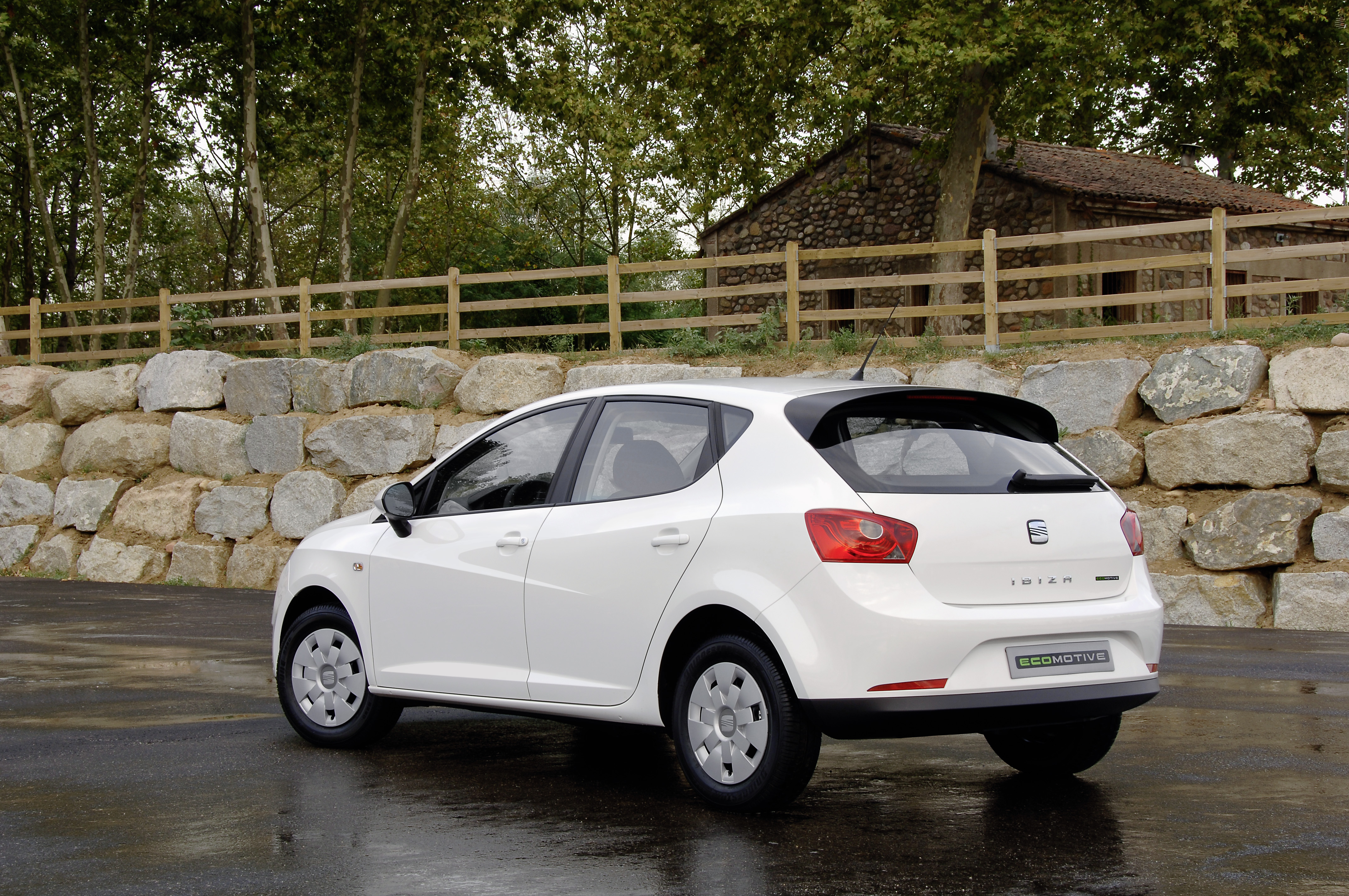 Zdaniem producenta to obecnie najbardziej ekologiczne auto w klasie maluchów