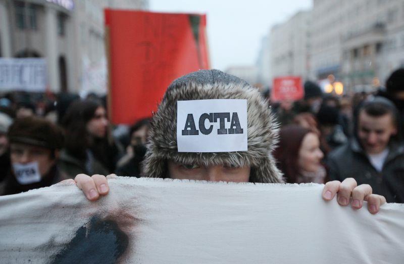 Demonstracja przeciw ACTA 7
