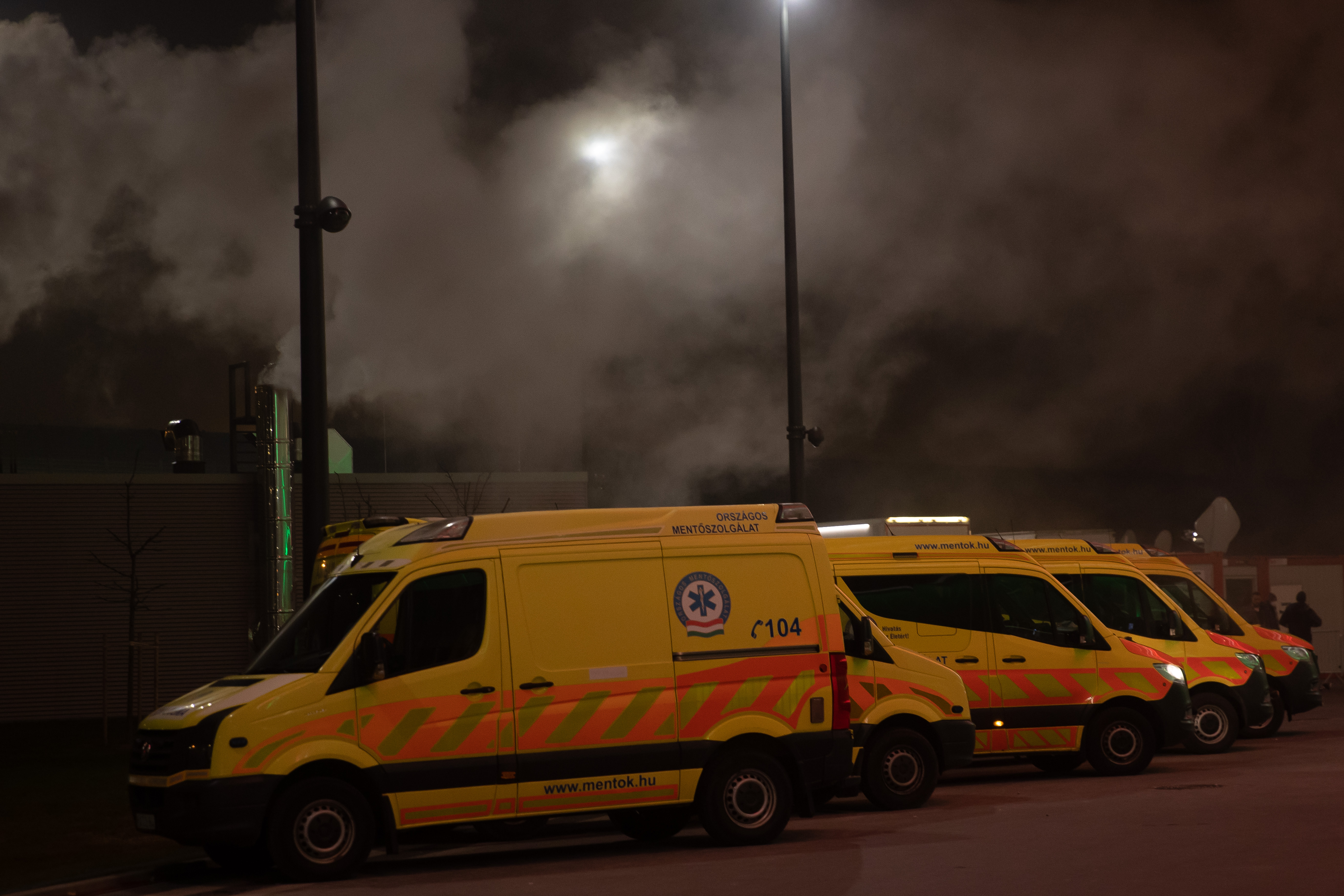 Mentősökre támadt egy részeg férfi Miskolcon