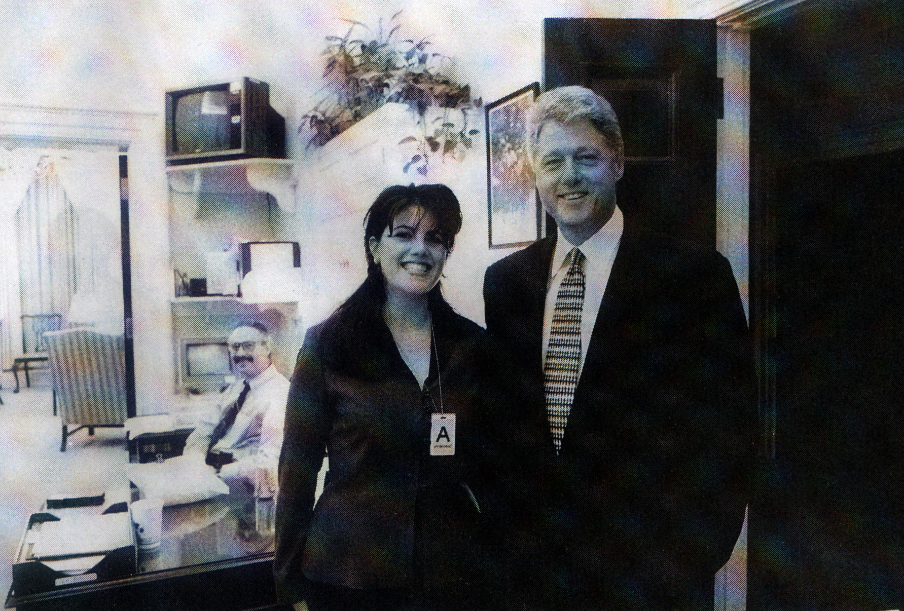 Emlékszik a nőre aki Bill Clintont kényeztette az ovális irodában? Így néz ki most Monica Lewinski - Fotók