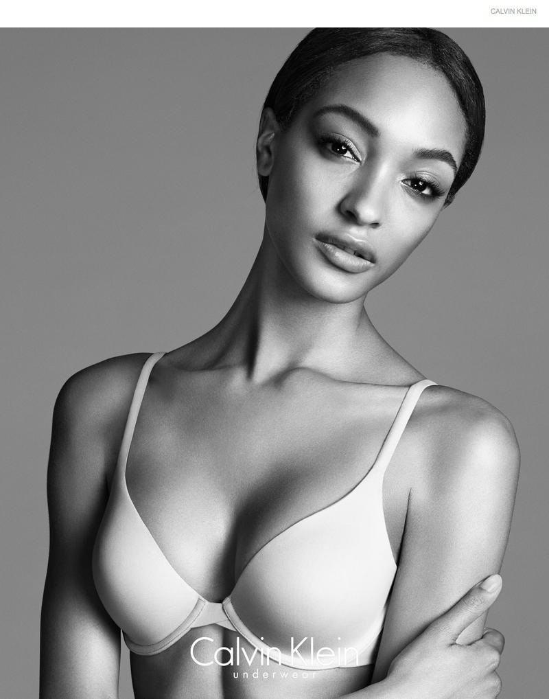 Jourdan Dunn fot. Lachlan Bailey