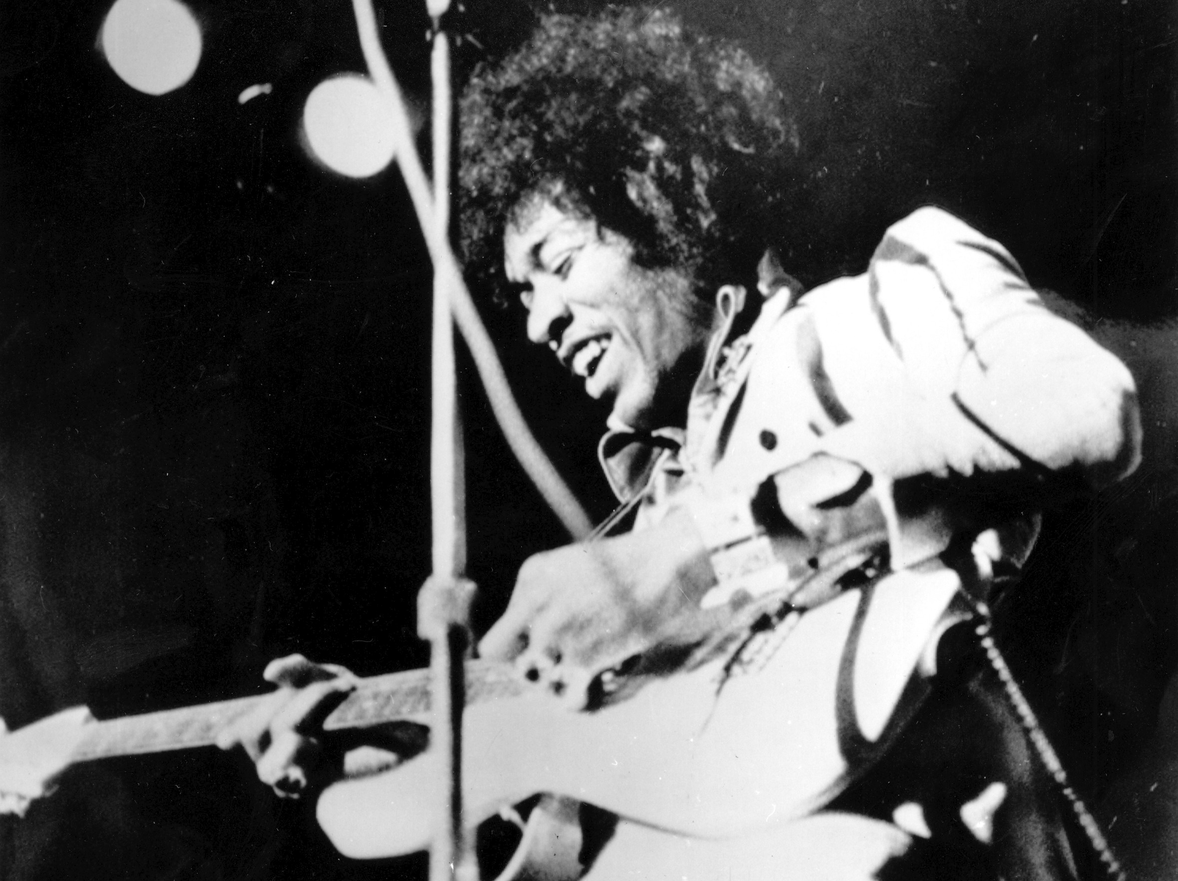 Jimi Hendrix – najwybitniejszy gitarzysta wszech czasów (1970 – zatrucie barbituranami