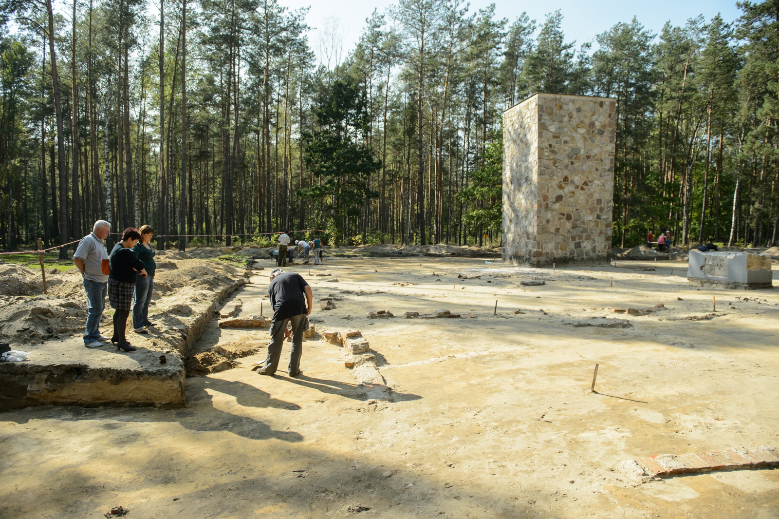 Archeolodzy odkryli pozostałości komór gazowych w Sobiborze
